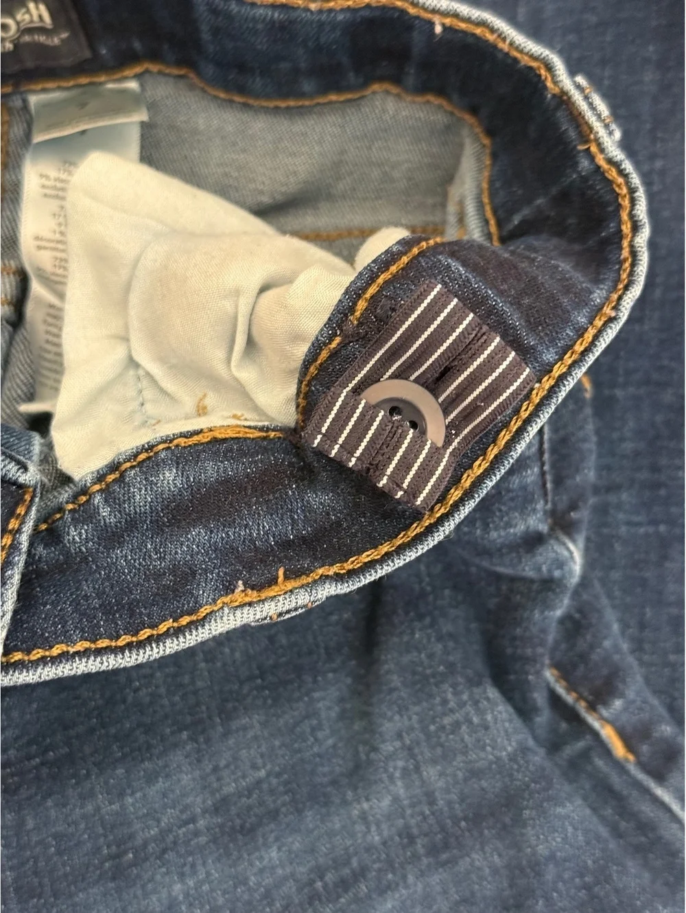 OshKosh B'gosh Boys' Adjustable Waist Denim Jeans Size 7